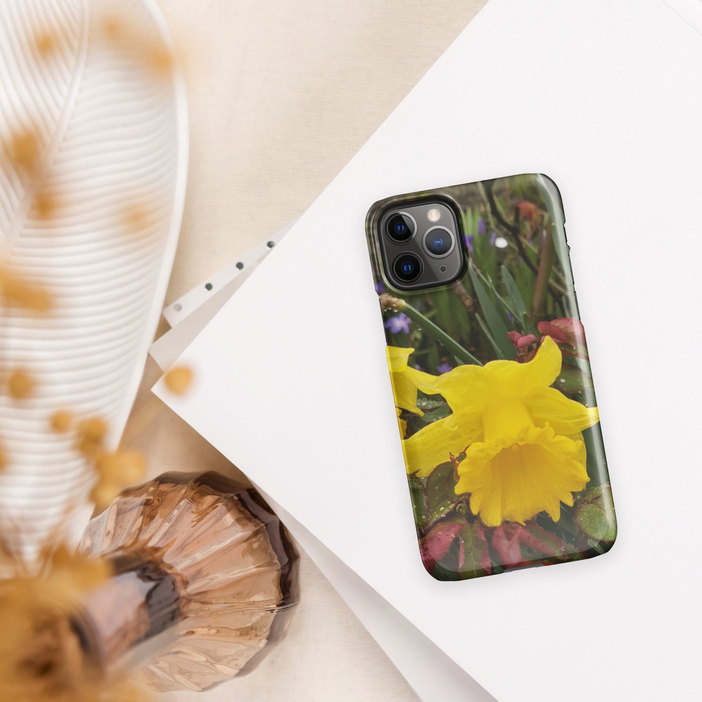 iPhone® Snap case Daffodils - Blossom Collection image 2