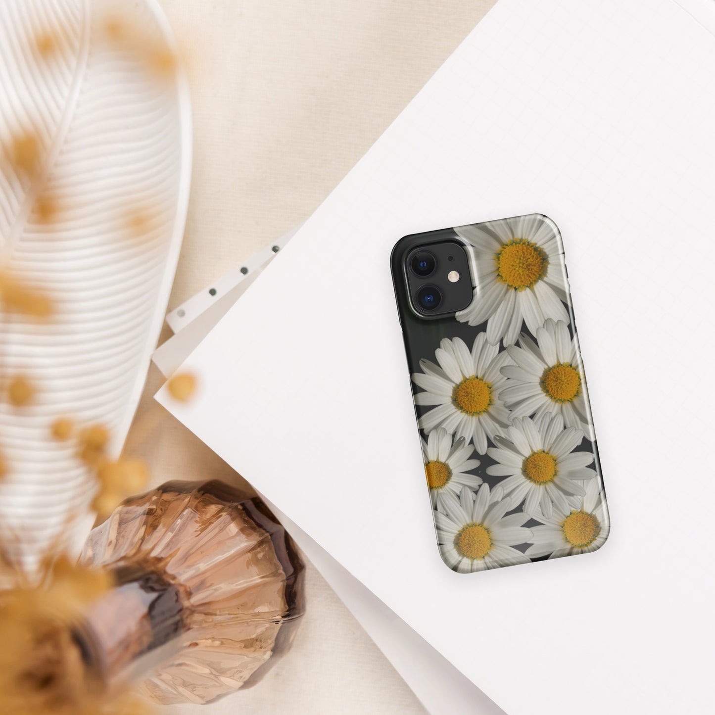 iPhone® Snap Case Marguerite Daisy - Blossom Collection image 4