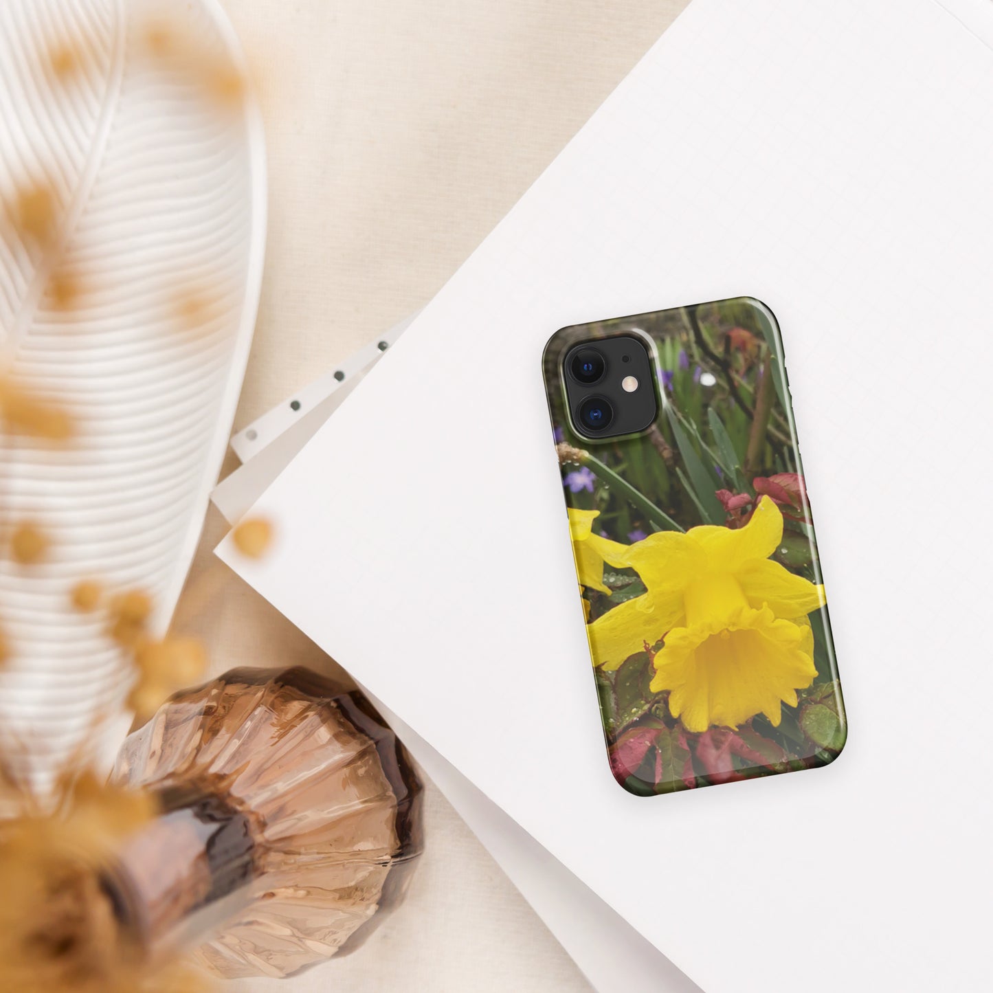 iPhone® Snap case Daffodils - Blossom Collection image 4