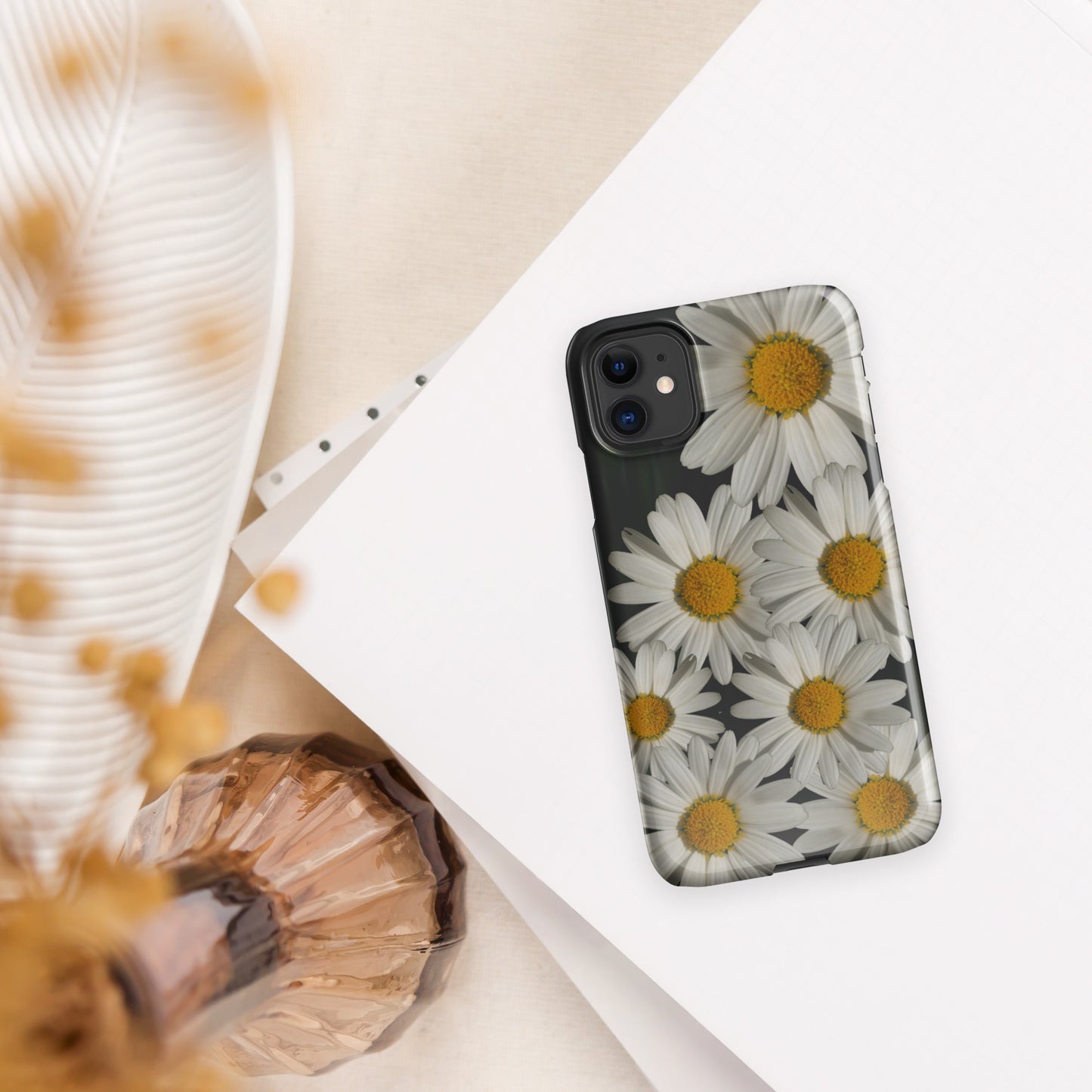 iPhone® Snap Case Marguerite Daisy - Blossom Collection image 1