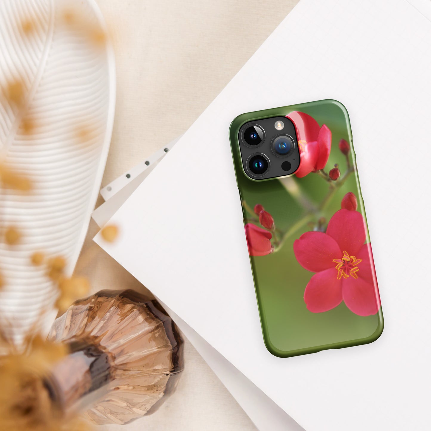 iPhone® Snap case Peregrina - Blossom Collection image 19