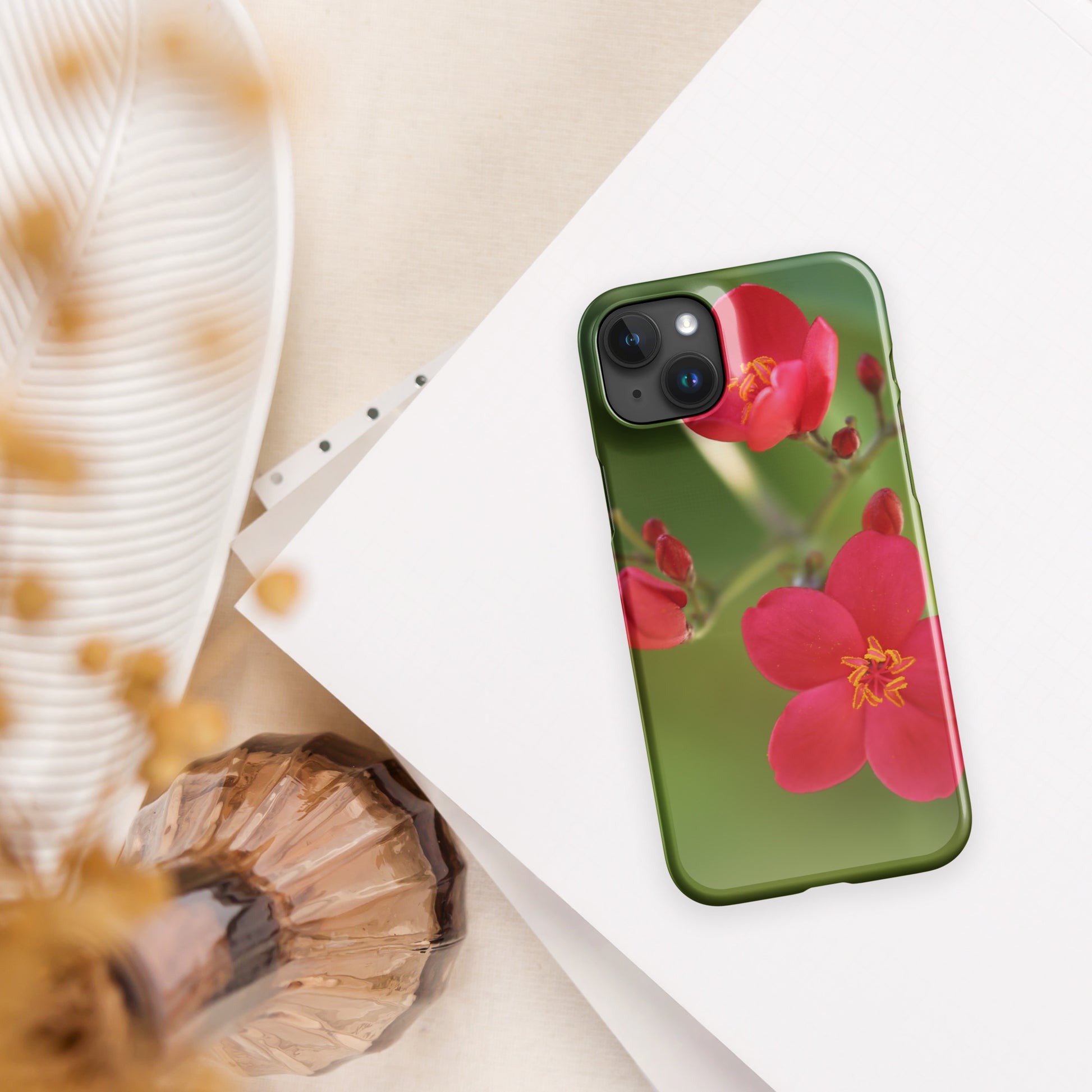 iPhone® Snap case Peregrina - Blossom Collection image 17