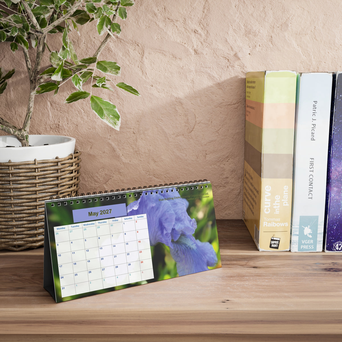 2027 Floral Desk Calendar