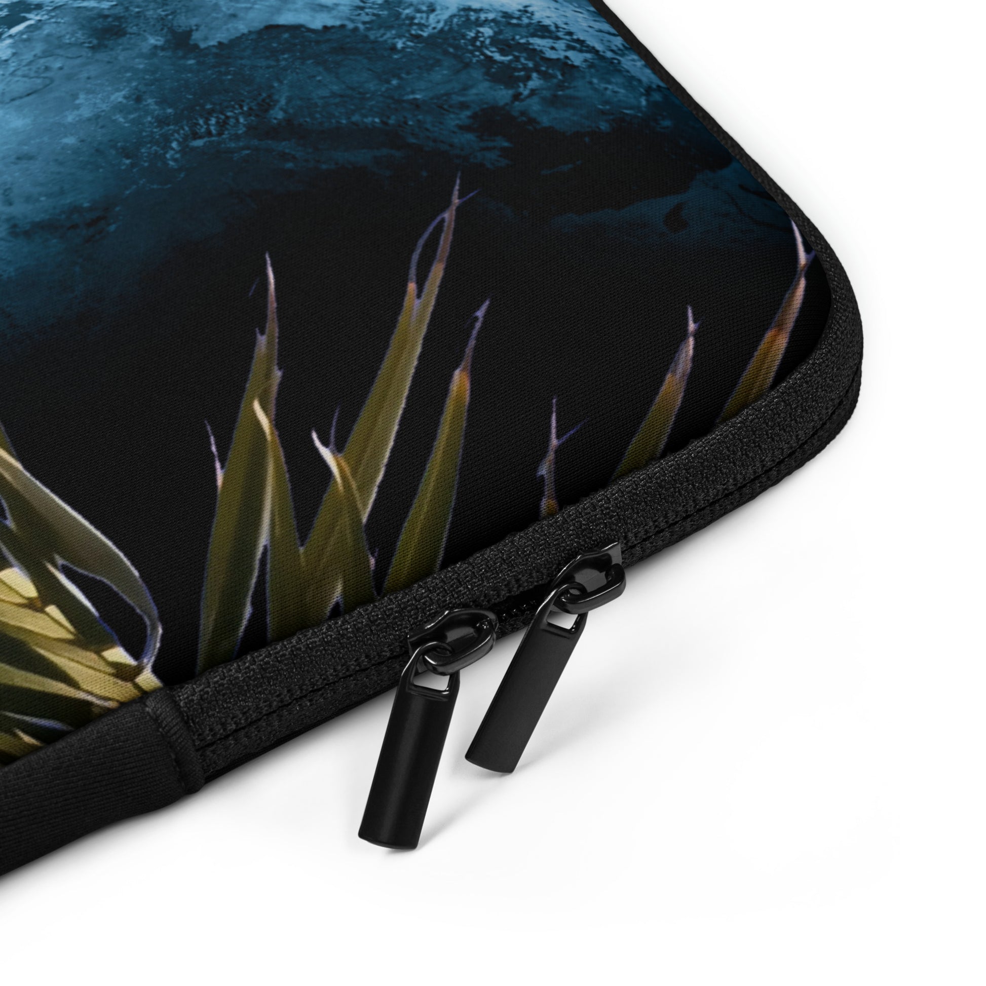 Laptop Sleeve World - Hope Collection image 3