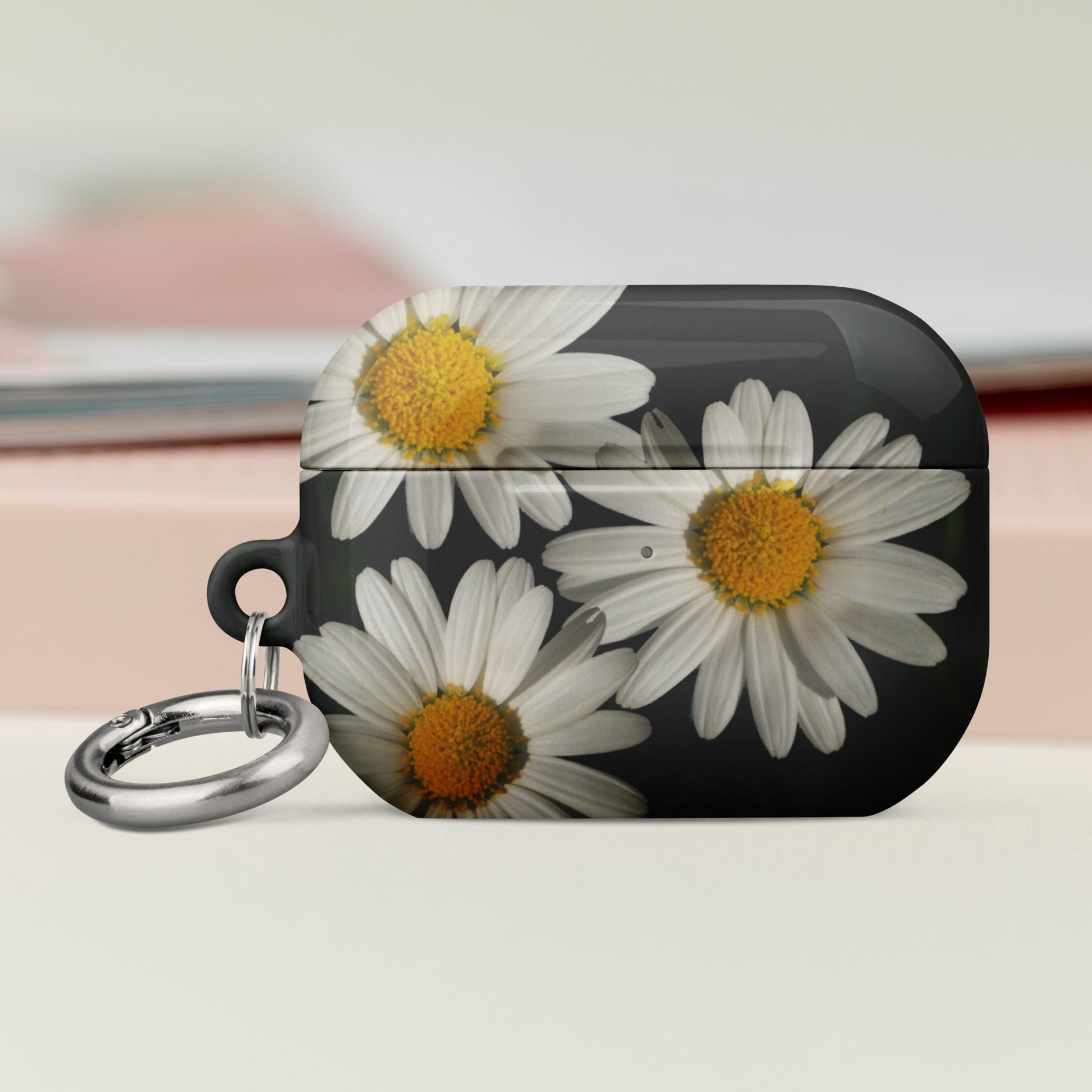 AirPods® Case 'Marguerite Daisy' - Blossom Collection image 3